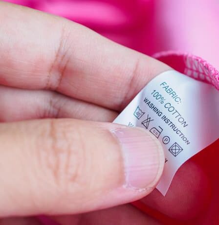 Conheça nossas etiquetas adesivas para roupas